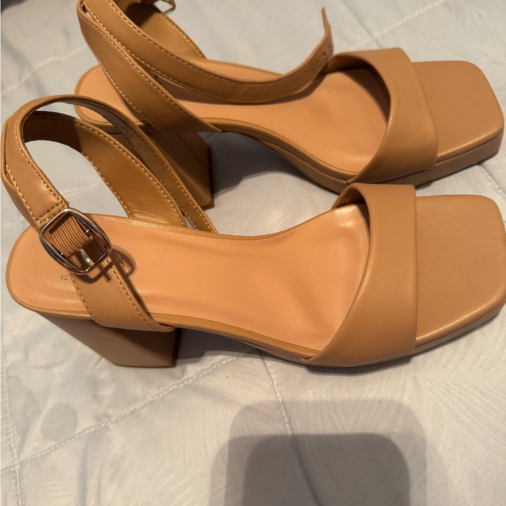Elegant Tan Block Heel Sandals